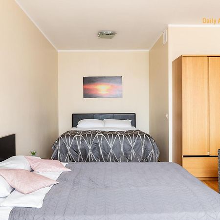 Luxury Suites - Viru Keskus By Rikas Hotels تالين المظهر الخارجي الصورة