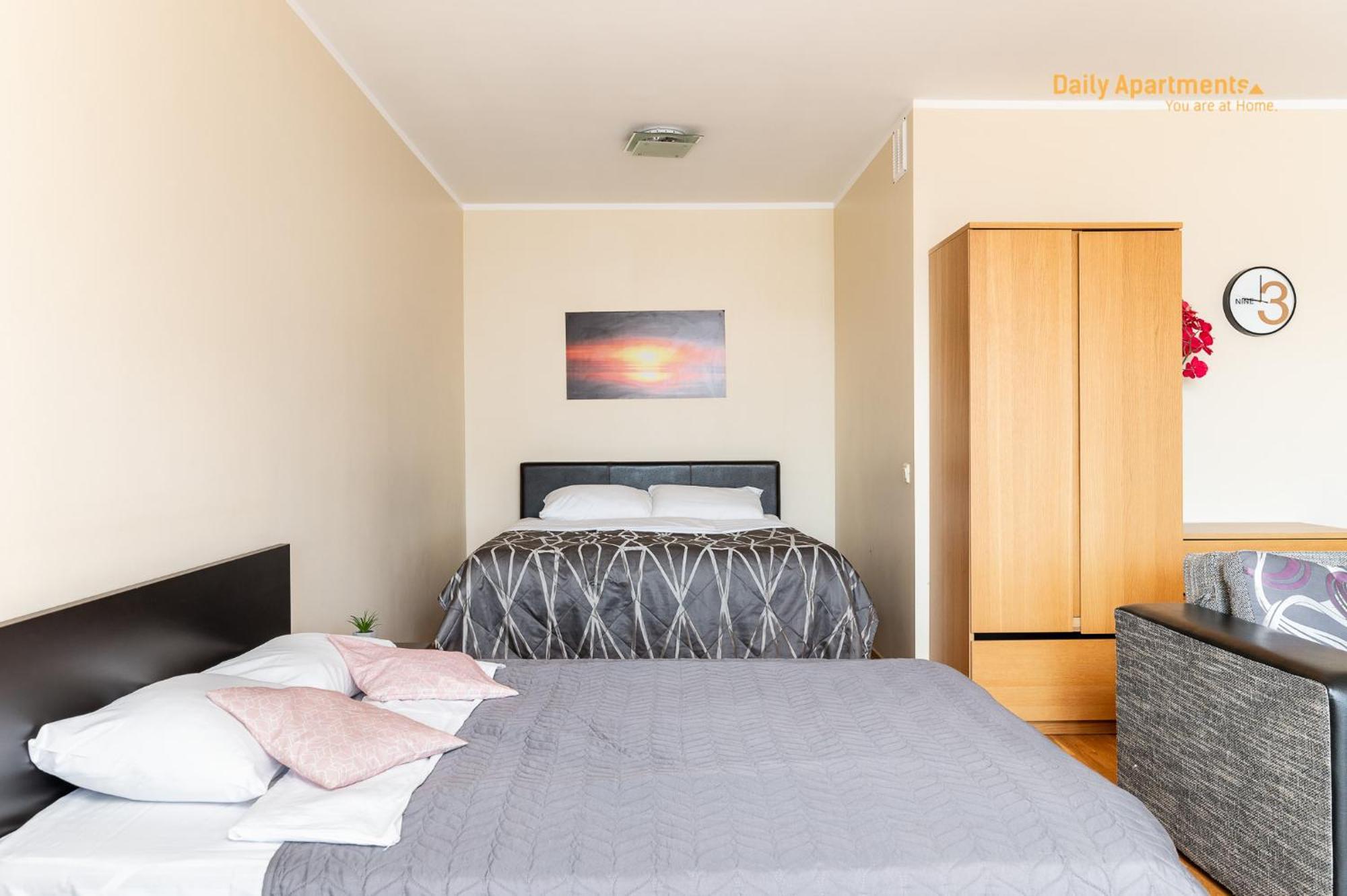 Luxury Suites - Viru Keskus By Rikas Hotels تالين المظهر الخارجي الصورة